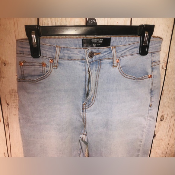 Monkey Ride Jeans Womens Juniors 5/27 Light Wash Skinny Blue Mid Rise Denim - Picture 4 of 9